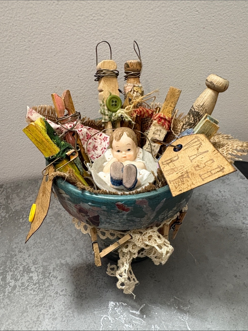 Decorative Clay Pot with Clothes Pin Decor WASHDAY